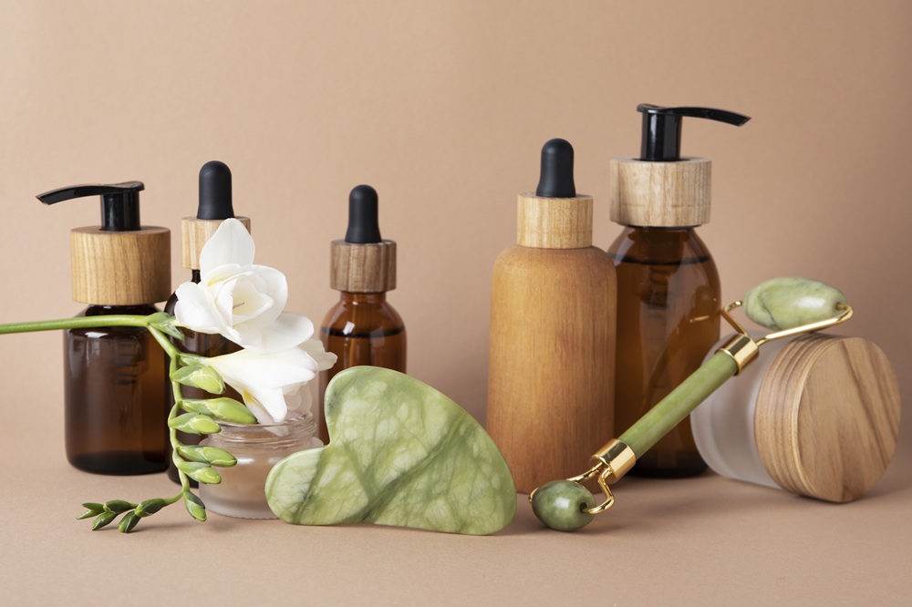gua-sha-care-products-arrangement